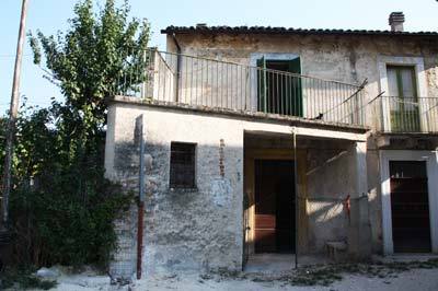 Casa a Castelvecchio Subequo