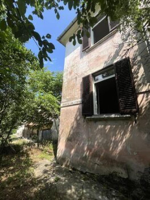 Дом в Кастель-ди-Иери