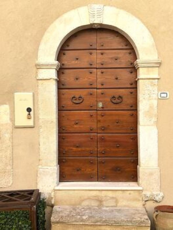 Hus i Castelvecchio Subequo