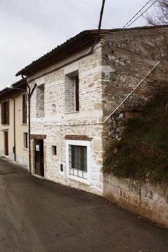 Casa em Magliano de' Marsi