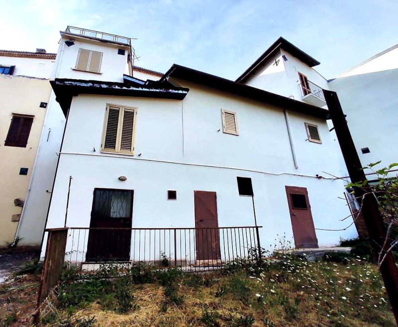 Casa em Gagliano Aterno