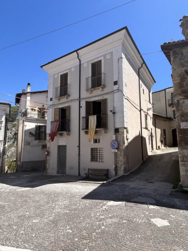 Apartamento em Castelvecchio Subequo