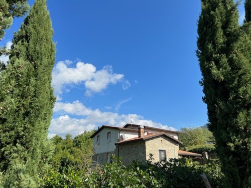 Отдельно стоящий дом в Фивиццано