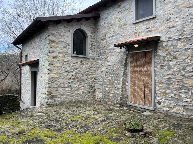 Historic house in Fivizzano