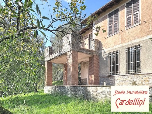 Maison de campagne à Tresana