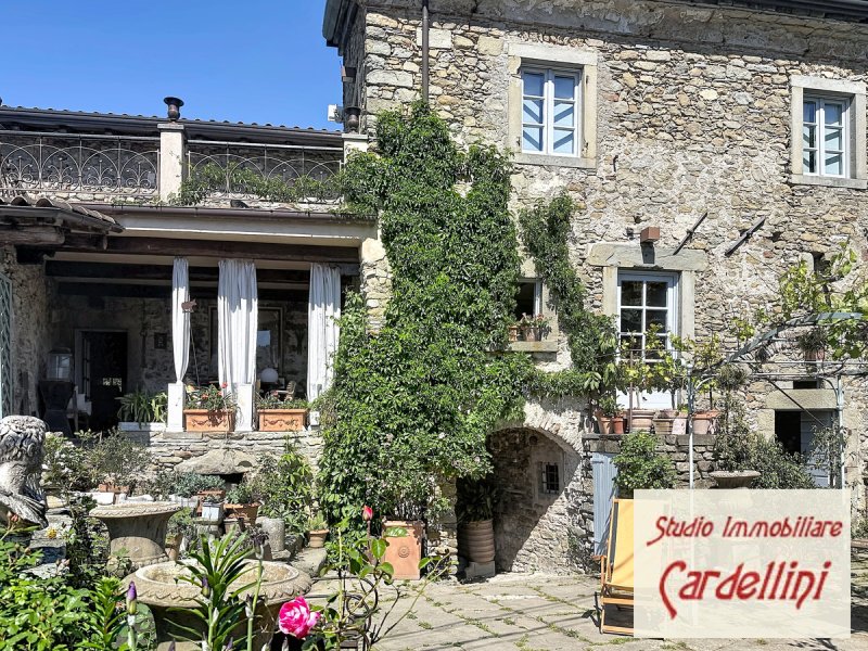 Historic house in Casola in Lunigiana