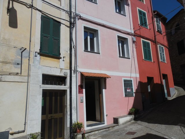 Semi-detached house in Borgomaro