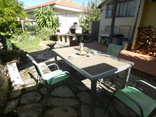 Semi-detached house in Dolcedo