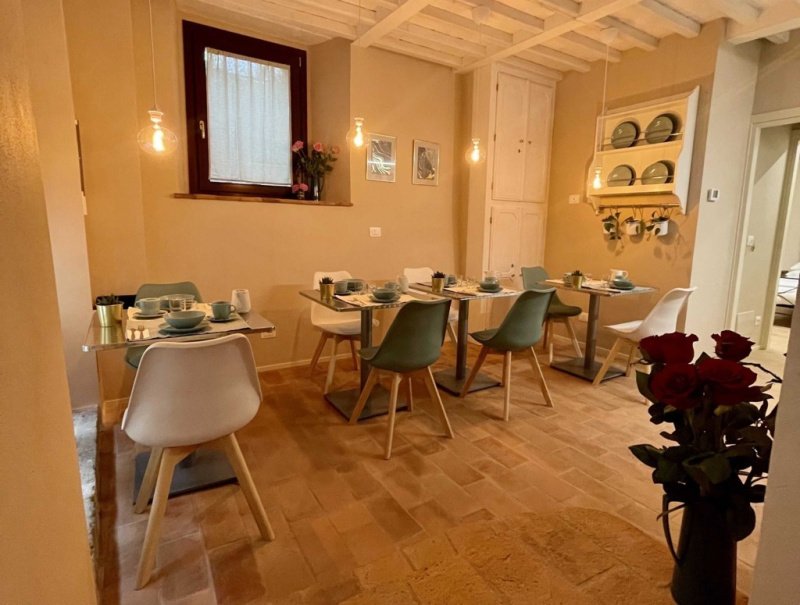 蒙塔尔奇诺公寓