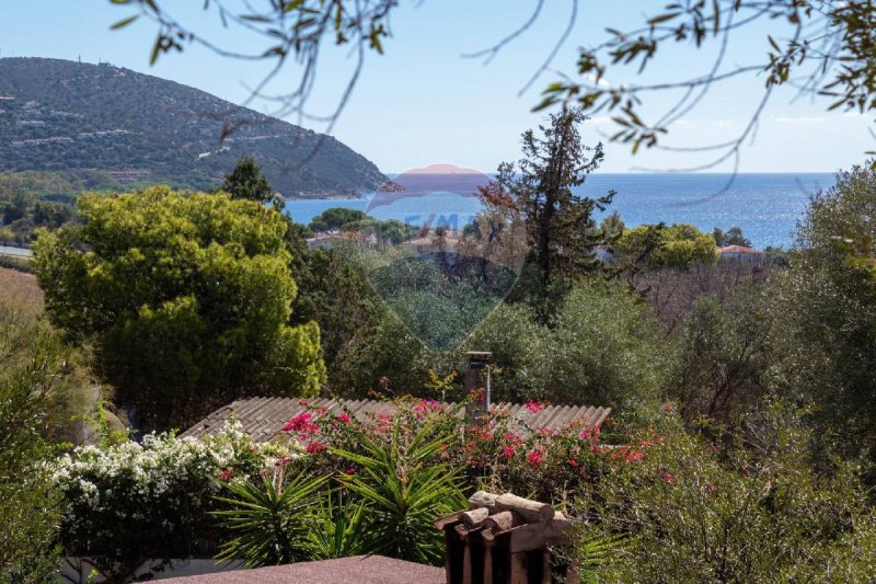 Moradia em Quartu Sant'Elena