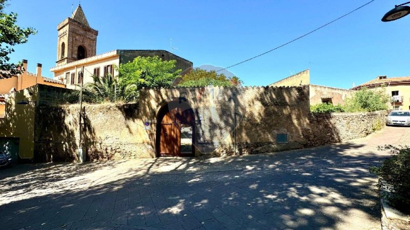 Casa independente em Laconi