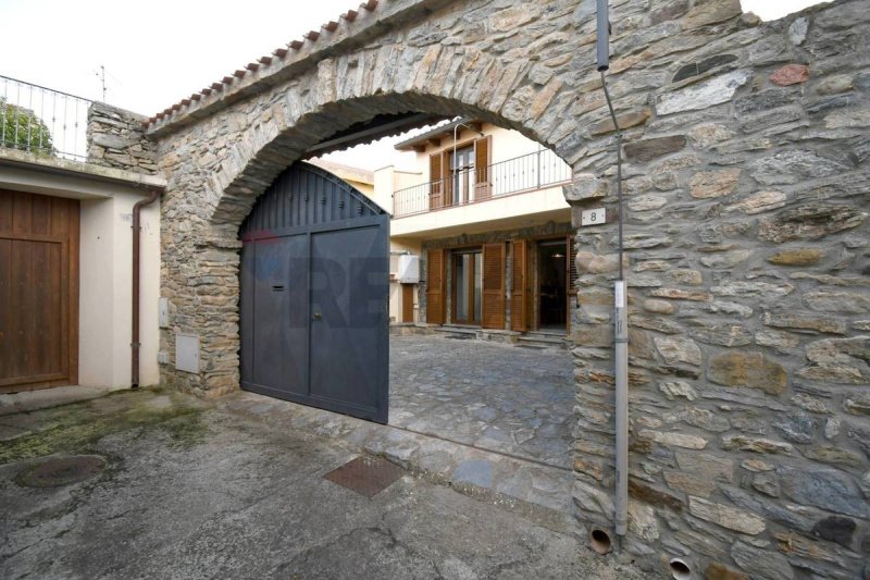 Особняк в Виллазальто