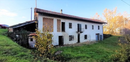 Country house in Vinchio