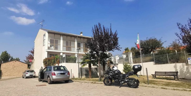 Casa independente em Montegrosso d'Asti