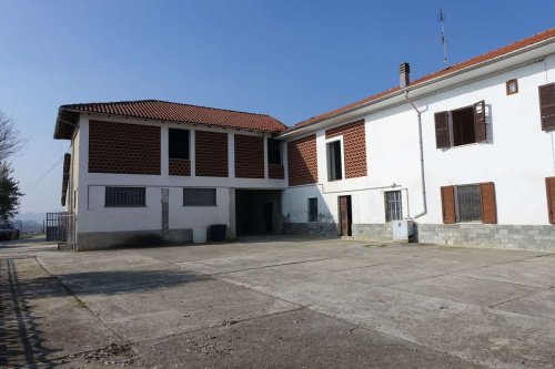 Country house in Agliano Terme