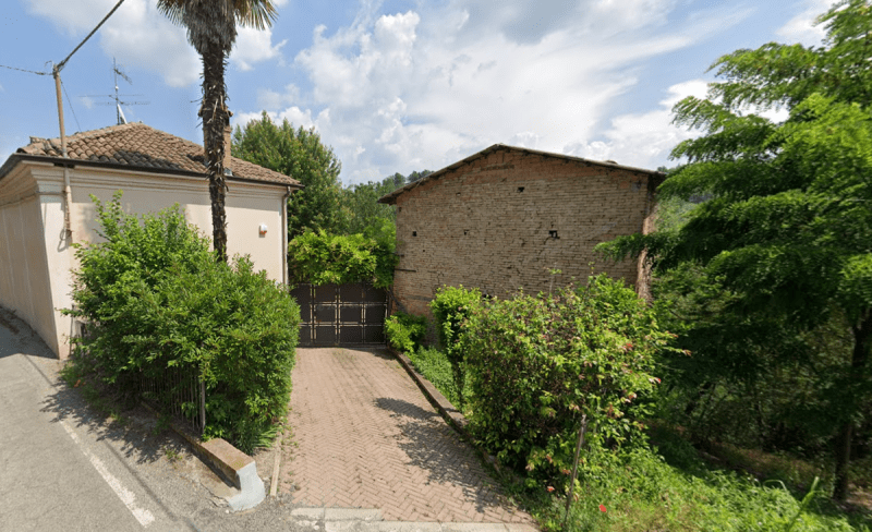 Country house in Vigliano d'Asti