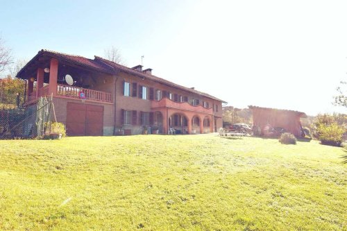 Detached house in San Damiano d'Asti
