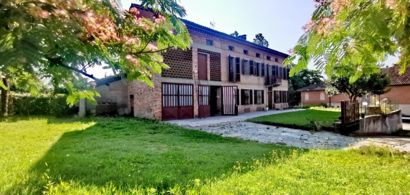 Detached house in Rocca d'Arazzo