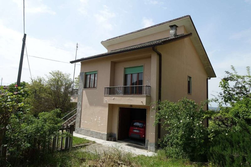 Maison individuelle à Mombaruzzo