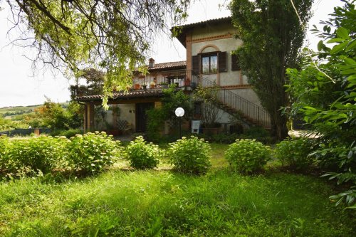 Maison jumelée à Cossano Belbo