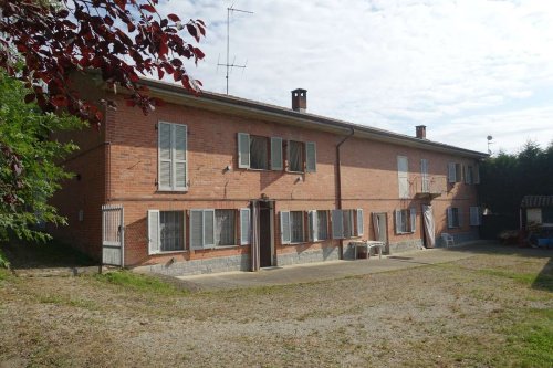 Einfamilienhaus in Agliano Terme