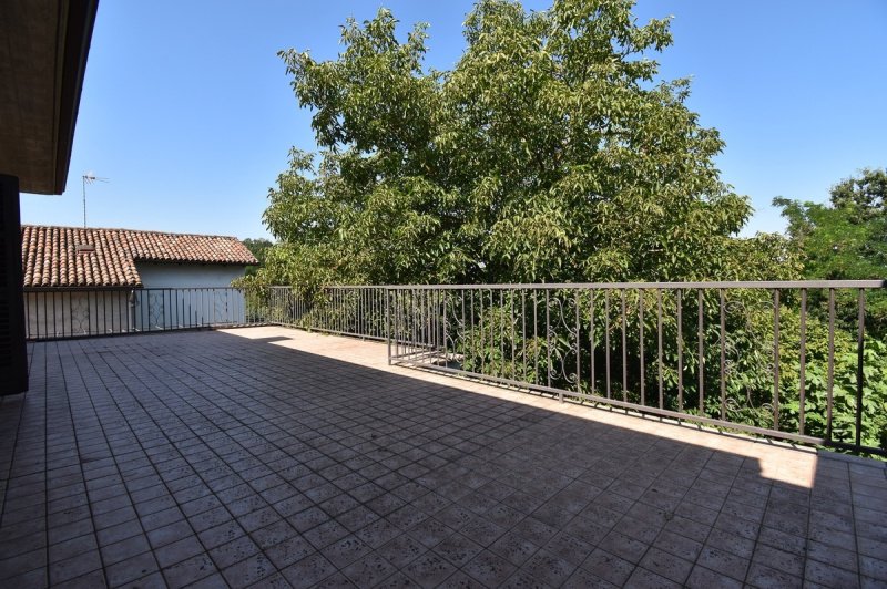 Semi-detached house in Mombercelli