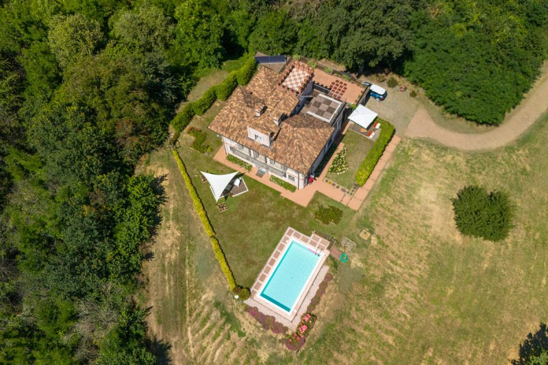 Villa i Canelli