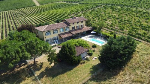 Casa semi-independiente en Nizza Monferrato
