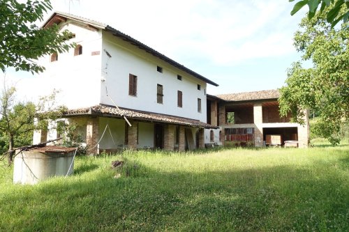 Casa indipendente a Maranzana