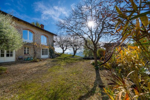 Vrijstaande woning in Mango