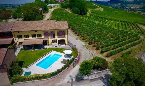 Villa in Agliano Terme