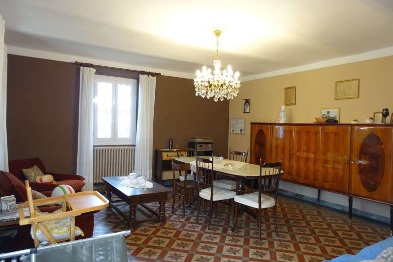 马兰扎纳半独立房屋