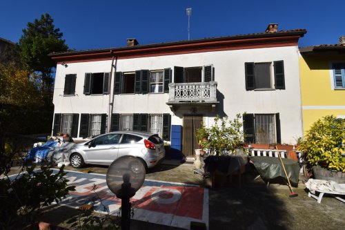 Сельский дом в Монтальдо-Скарампи