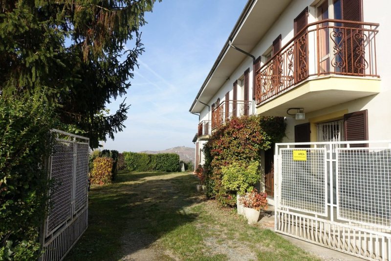 Detached house in Costigliole d'Asti