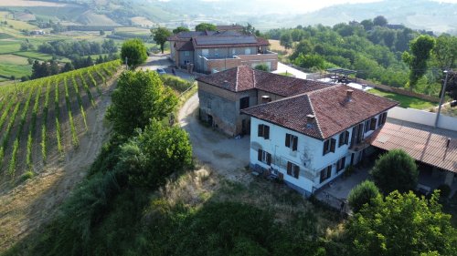 Vrijstaande woning in Montegrosso d'Asti