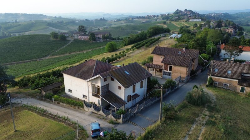 Detached house in Agliano Terme