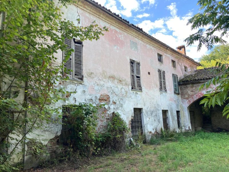 Casa independiente en Montegrosso d'Asti