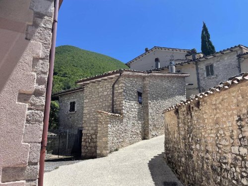 Casa en Cerreto di Spoleto