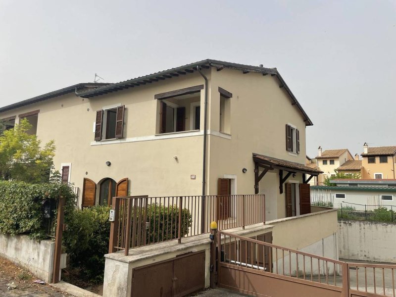 Terraced house in Foligno