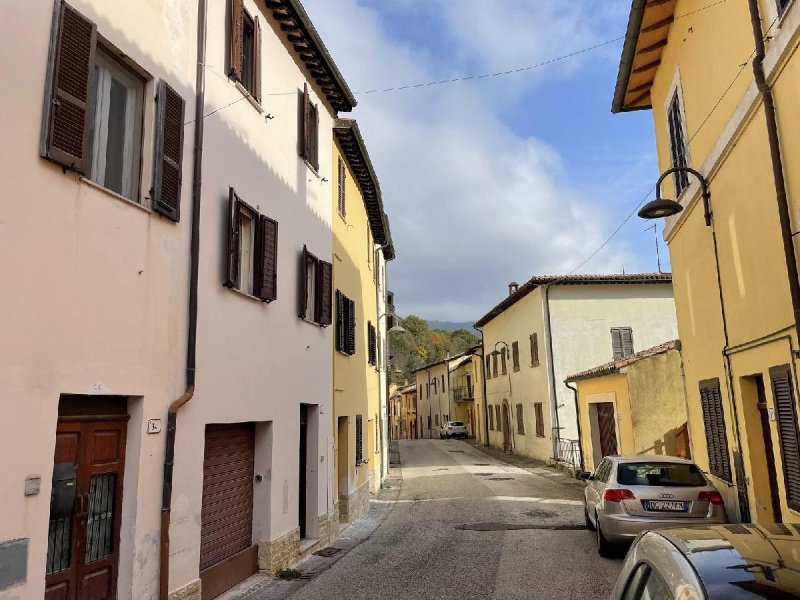 Huis in Serravalle di Chienti