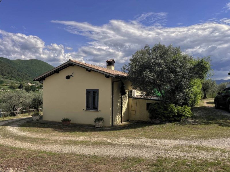 Maison individuelle à Spolète