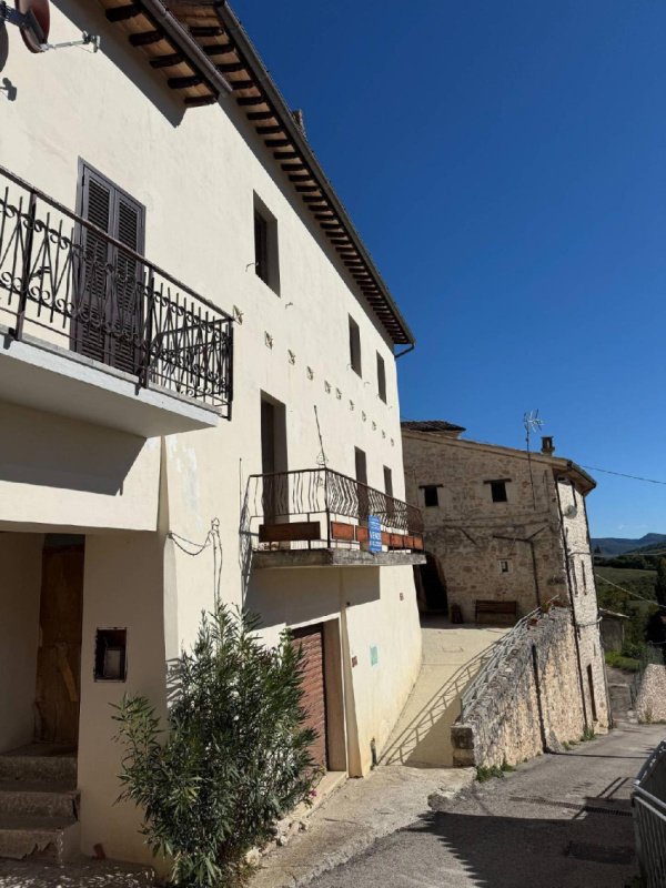Apartamento em Sellano