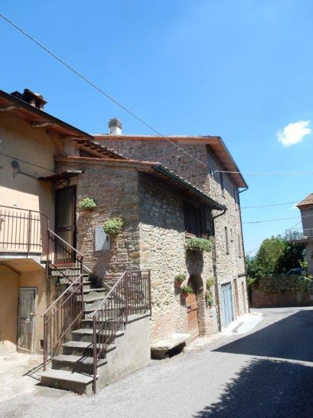 Casa geminada em Panicale