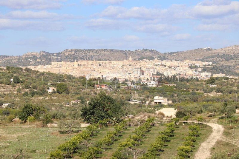 Casa en Noto