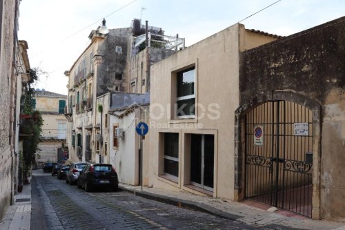 Casa independente em Noto