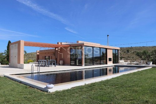 Villa in Avola