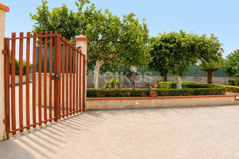 Villa in Noto