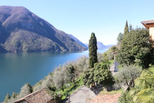 Appartamento a Valsolda