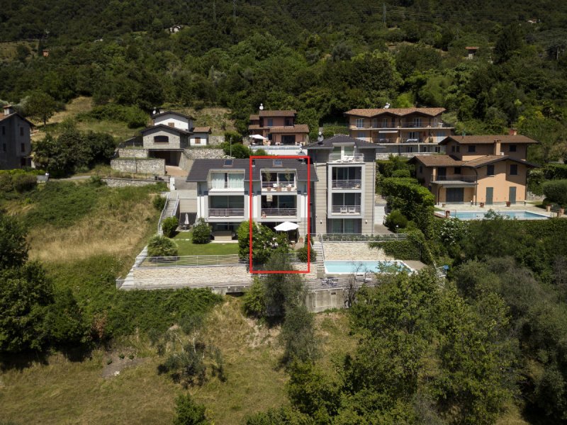 Apartamento em Tremezzina