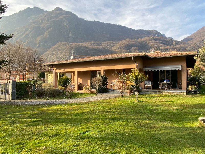 Villa in Porlezza